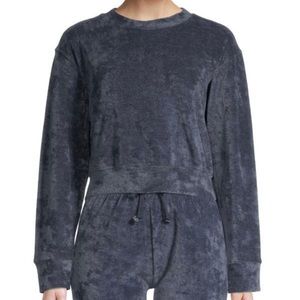 💥NWT💥 NOIZE Velour Long Sleeve Cropped
Sweatshirt  Size Large